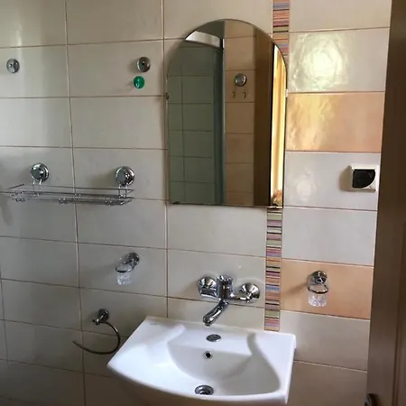 Black Sea Shark Apartament *