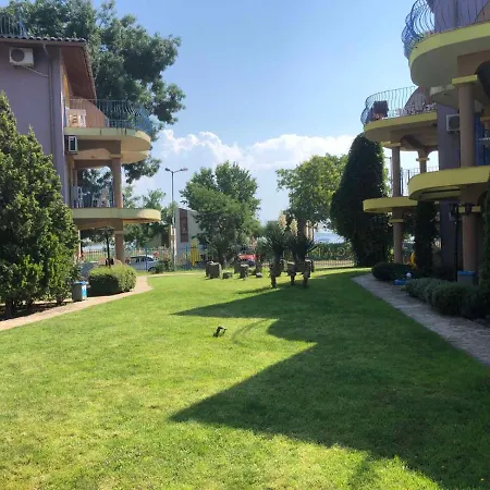 Black Sea Shark Apartment