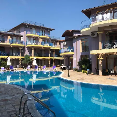 Apartment Black Sea Shark Tschernomorez