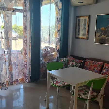 Black Sea Shark Apartament