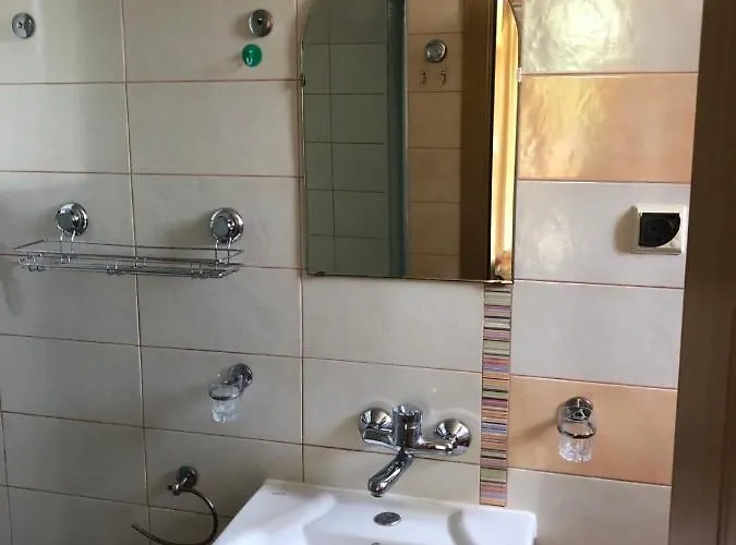 Black Sea Shark Апартамент *