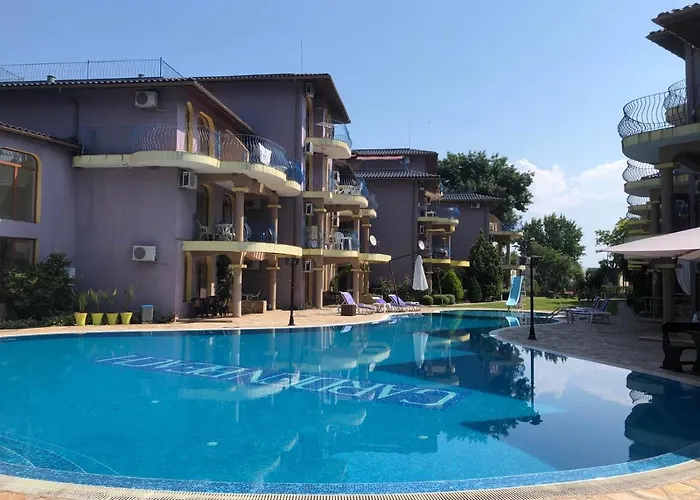 Black Sea Shark Апартамент Черноморец